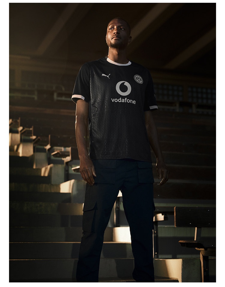 Borussia Dortmund 25-26 Season Special Edition Jersey detail 8