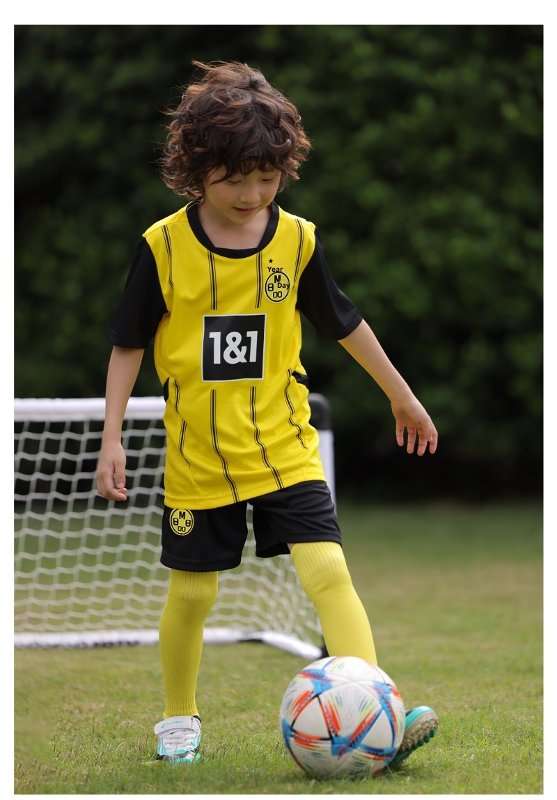 Borussia Dortmund 23-24 Home & Away Jersey Set for Kids detail 13