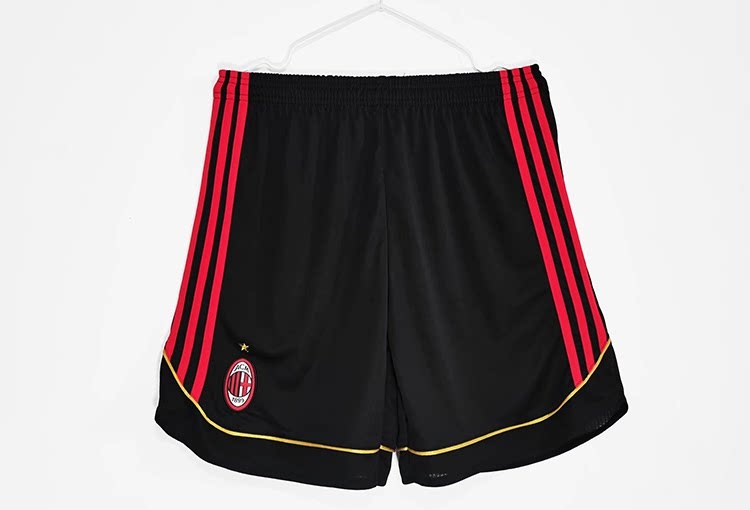AC Milan 06-07 Retro Jersey - Kaka 22, Pirlo 21, Maldini 3 detail 11