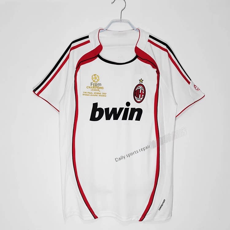 AC Milan 06-07 Retro Jersey - Kaka 22, Pirlo 21, Maldini 3 detail 13