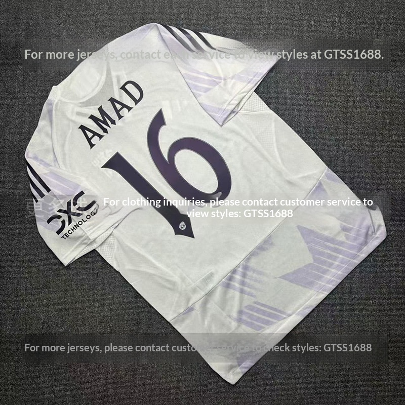 Manchester United 24/25 Home Jersey - Customizable detail 8