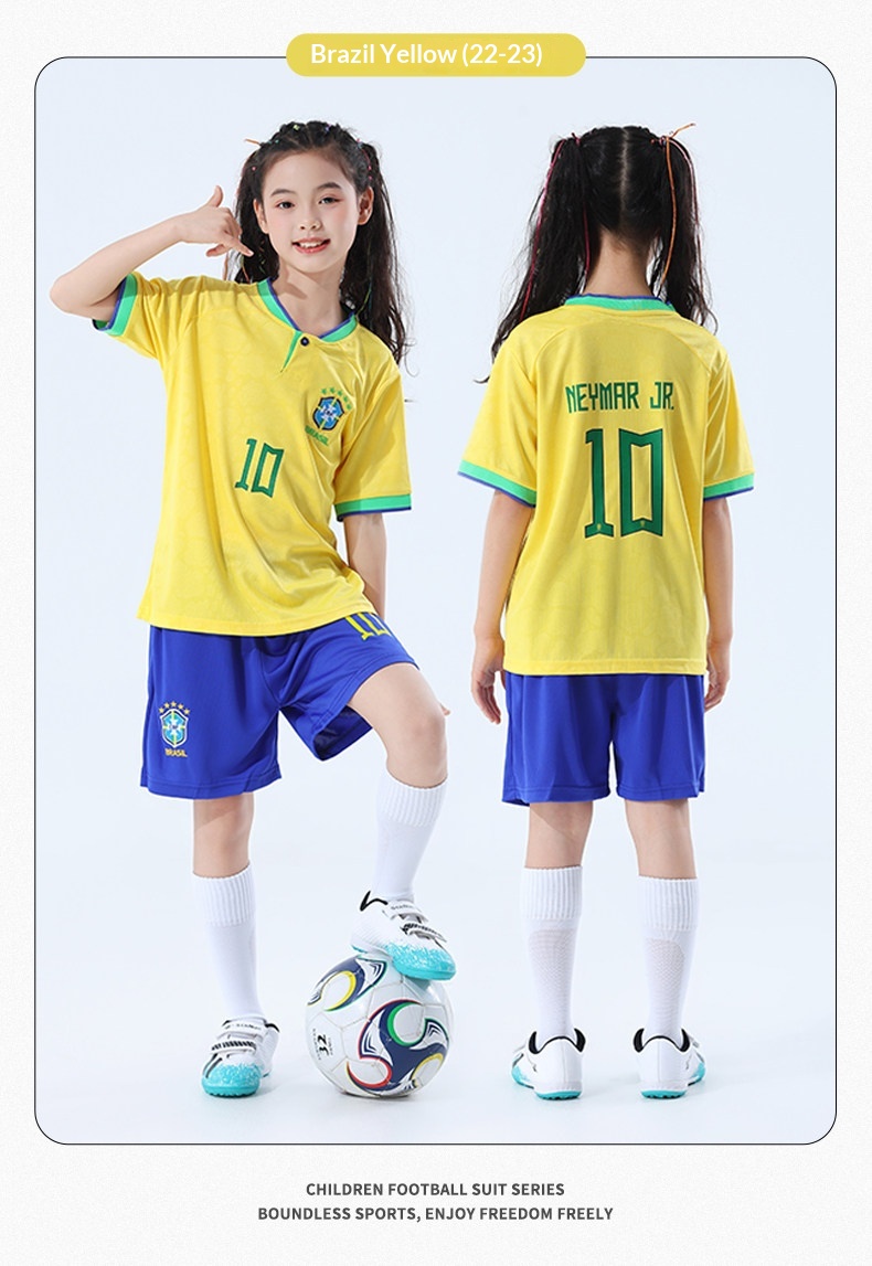 Real Madrid Cristiano Ronaldo Kids Football Kit detail 9