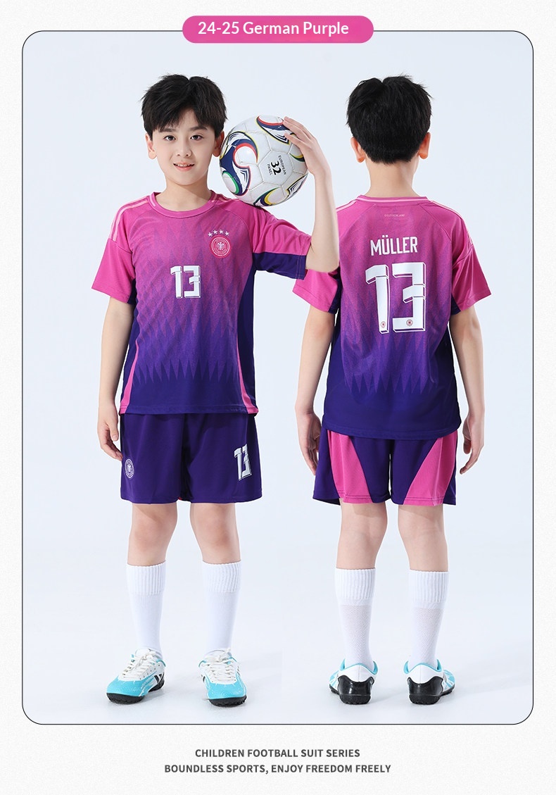 Real Madrid Cristiano Ronaldo Kids Football Kit detail 14