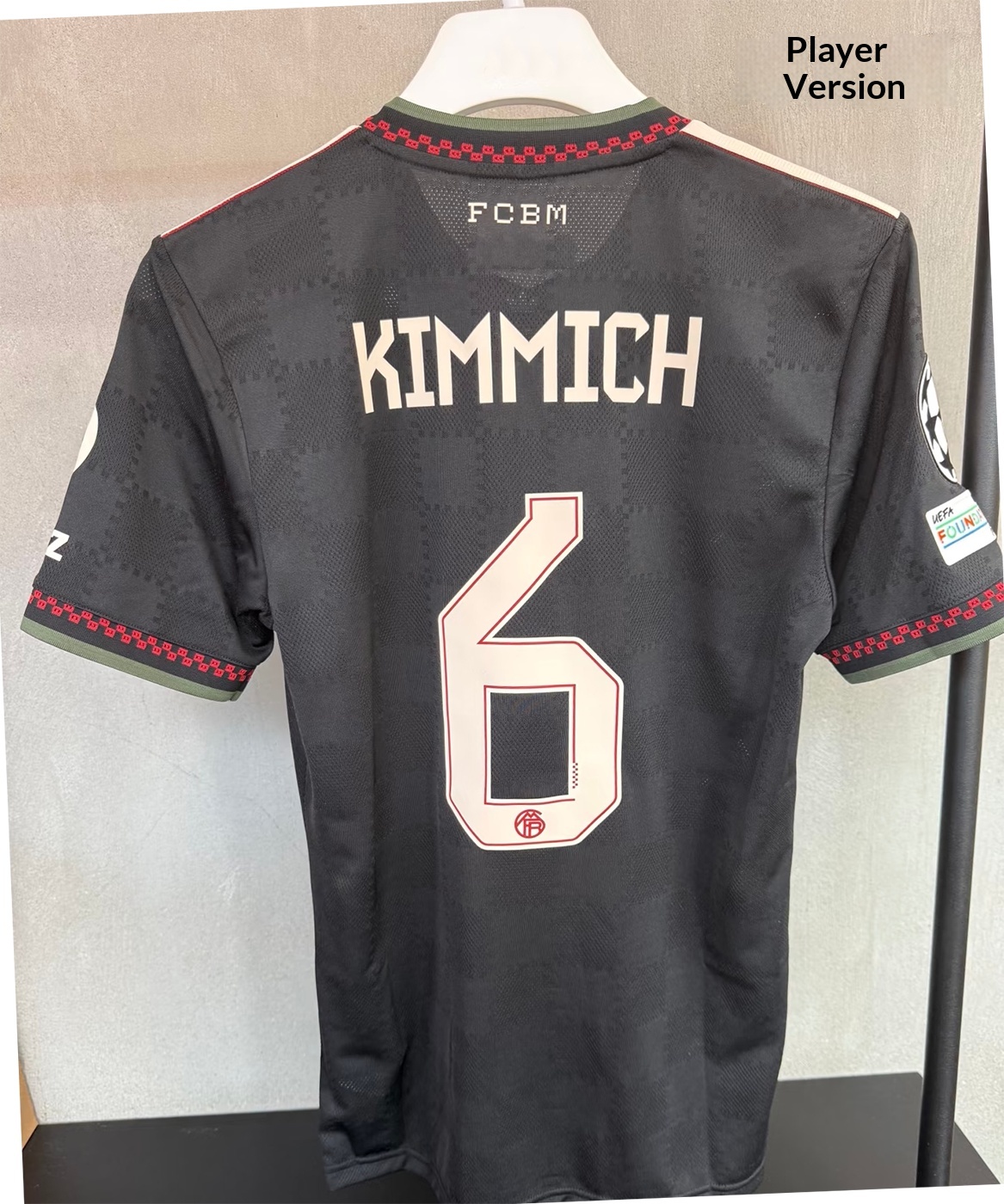 FC Bayern Munich 2526 Away Jersey - Muller, Kane, Olise, Kimmich, Musiala detail 4