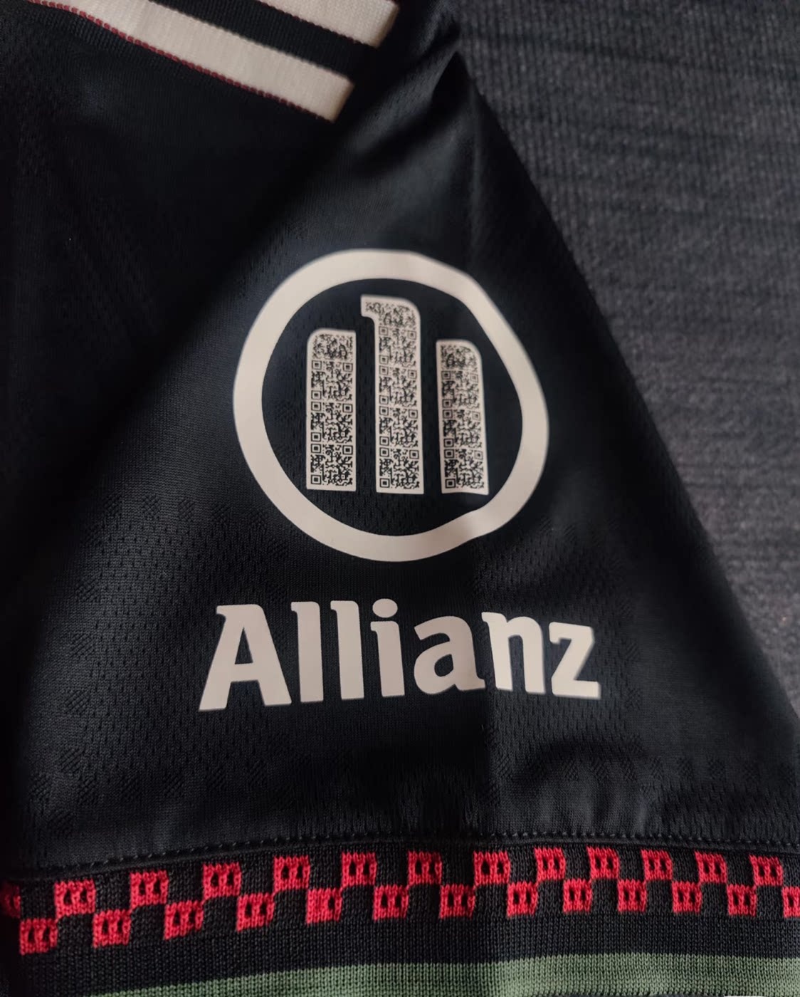 FC Bayern Munich 2526 Away Jersey - Muller, Kane, Olise, Kimmich, Musiala detail 6