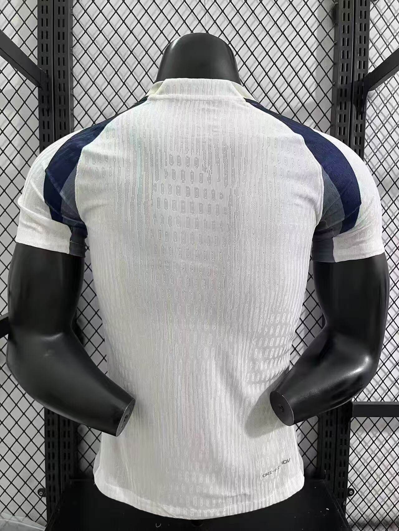 Tottenham Hotspur 25/26 Home Jersey - Son, Maddison, Romero, Bentancur, Van de Ven detail 4