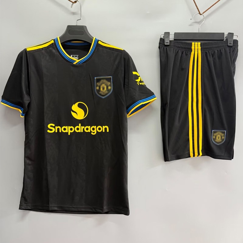 Manchester United Chelsea Barcelona Home Away Football Jersey Training Kit Kids Short Sleeve Set Custom detail 5