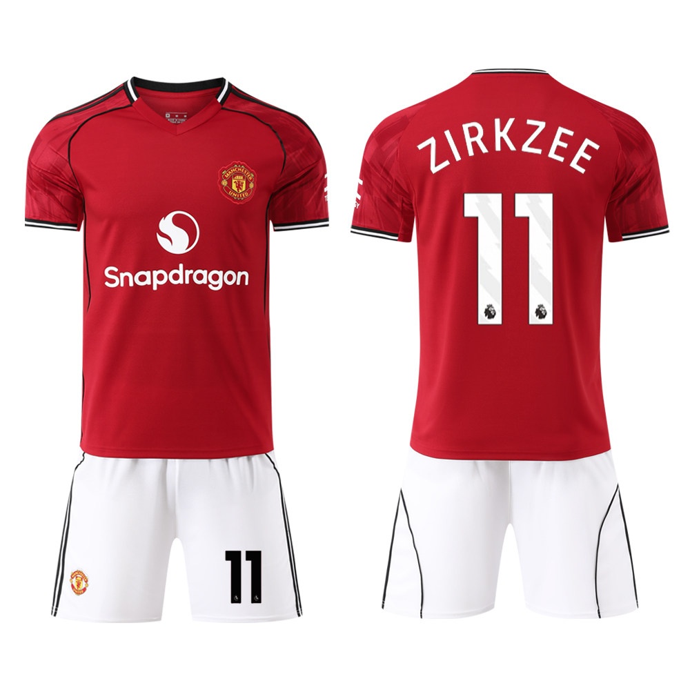 Manchester United 2025/26 Home Jersey Kit - Garnacho 17, Mainoo 37, Ronaldo 7 - Kids Training Set detail 8