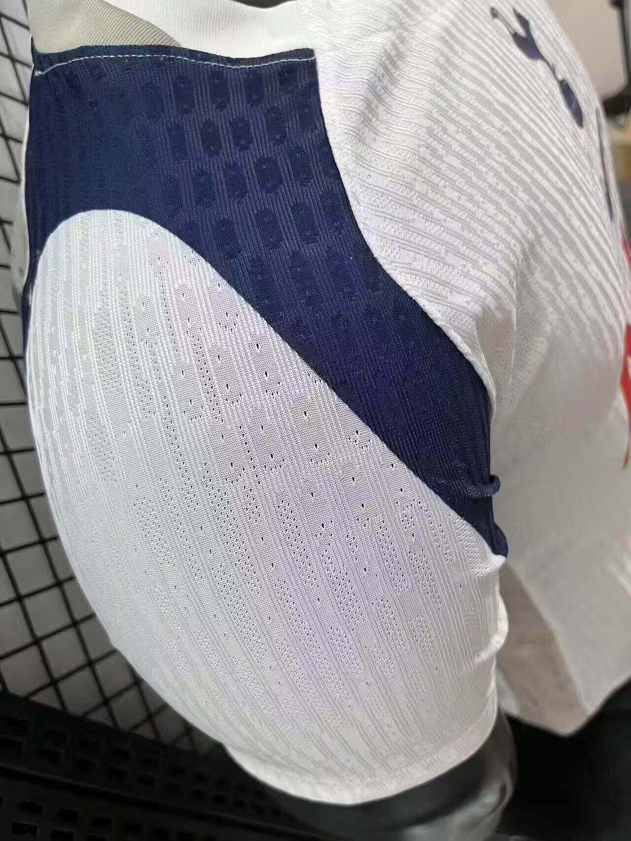 Tottenham Hotspur 25/26 Home Jersey - Son Heung-min #7, Van de Ven #37 detail 6