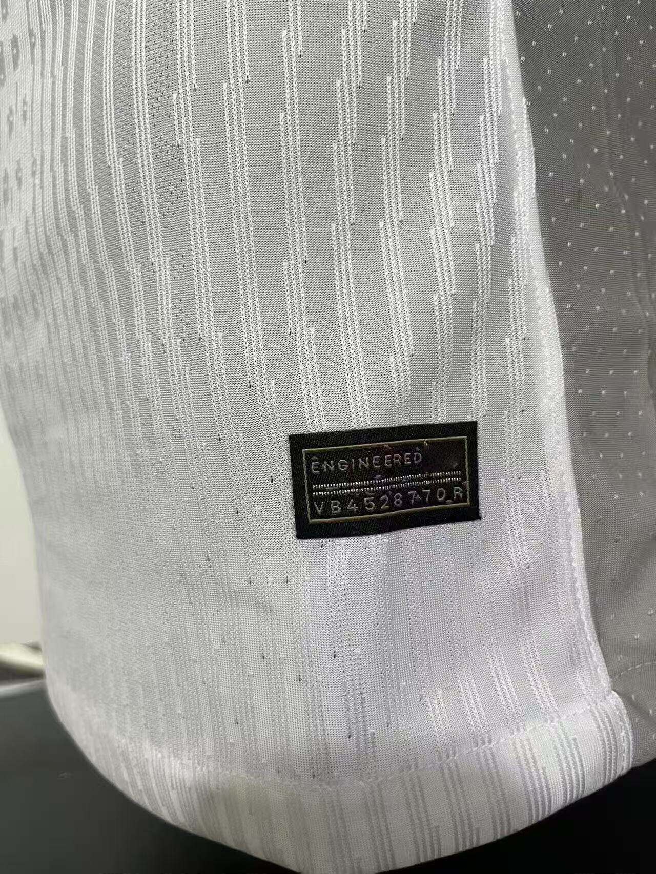 Tottenham Hotspur 25/26 Home Jersey - Son Heung-min #7, Van de Ven #37 detail 8